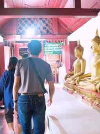 ไหว้พระพุทธชินราช วัดพระศรีรัตนมหาธาตุ พิษณุโลก