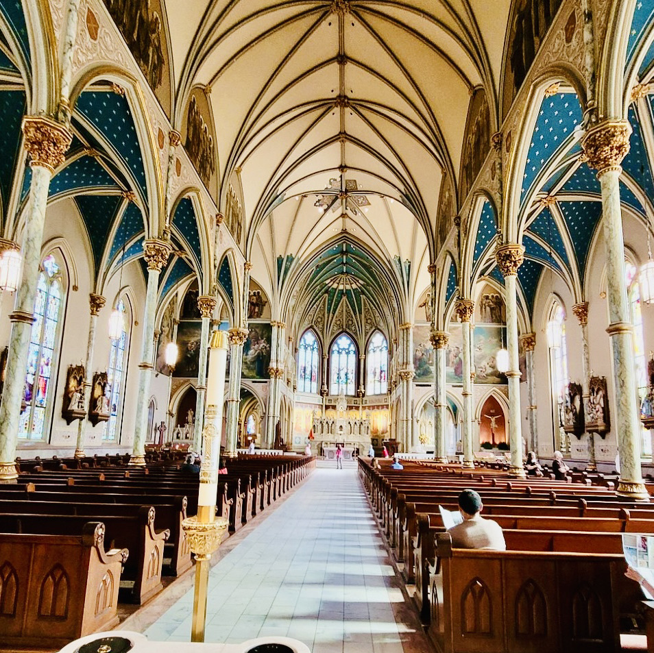 Visit to Cathedral of St. John the Baptist, Georgia's Oldest Roman