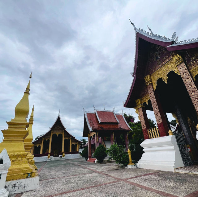 วัดแสนสุขาราม หลวงพระบาง