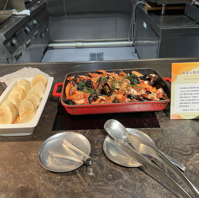 板橋  新板希爾頓MarketFlavor悅市集