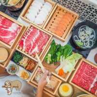 ชาบูเป็นเซ็ต สุดคุ้ม