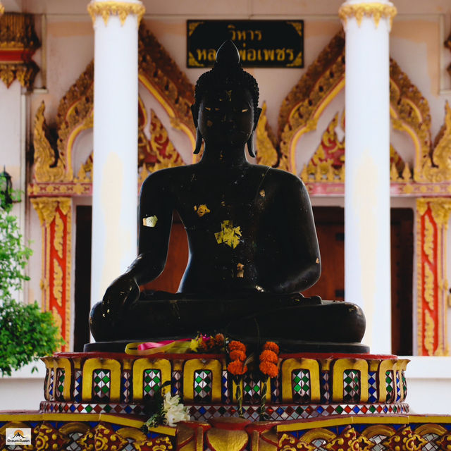 หลวงพ่อเพชร วัดบาง กำแพงเพชร