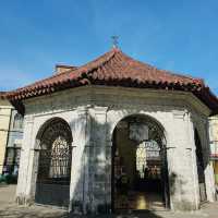 A Glimpse into History at Magellan’s Cross