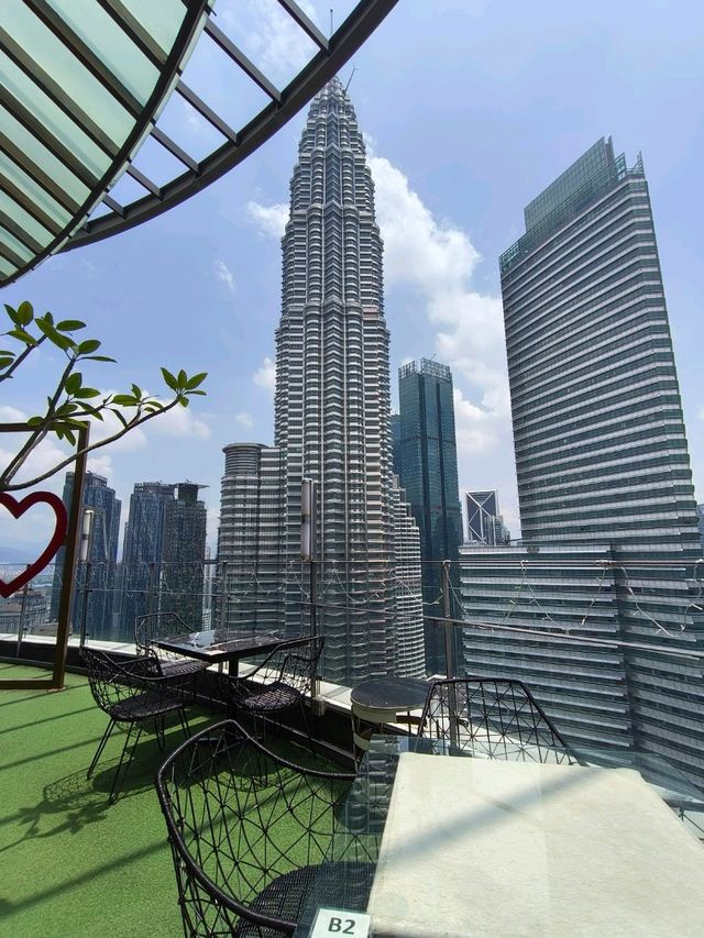Sky-High Dining with Iconic KLCC Views