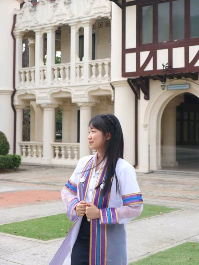 ถ่ายรูปกันวัยรุ่น📷 ที่พระราชวังสนามจันทร์ 🏰🌳