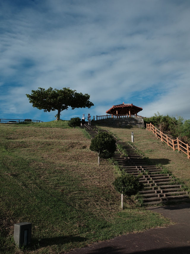 沖繩絕美秘密仙境｜知念岬公園