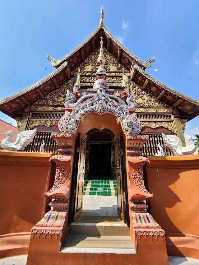 【チェンマイ】ターペー門から一番近いお寺 Wat Dok Kham