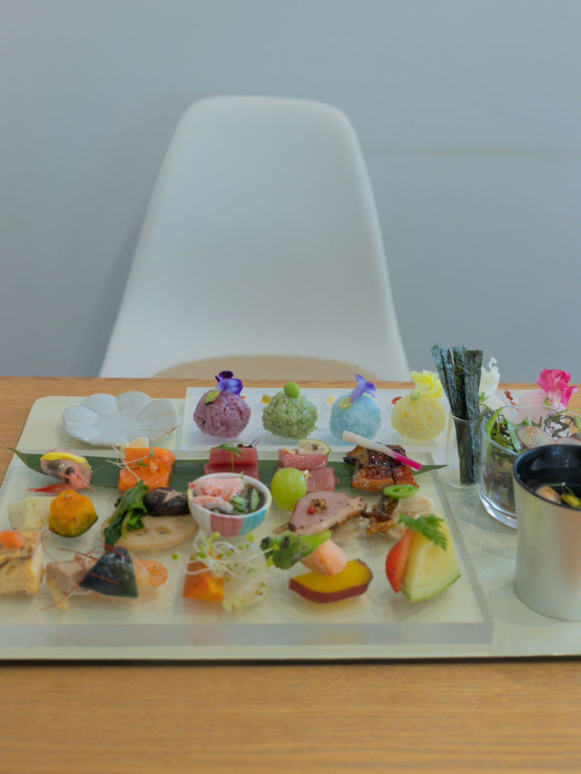 【福井】アフタヌーンティーのようなお寿司がいただけるカフェ