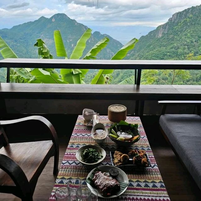 ผาฮี้วัลเลย์ Phaheevalley ⛰️🌳