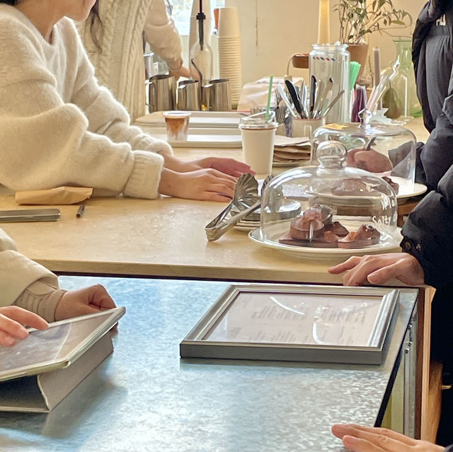 대전 죽동의 편안하고 느낌 좋은 추천 카페 - Leafful