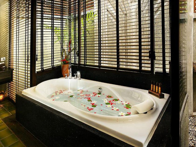 Nora Buri Resort & Spa