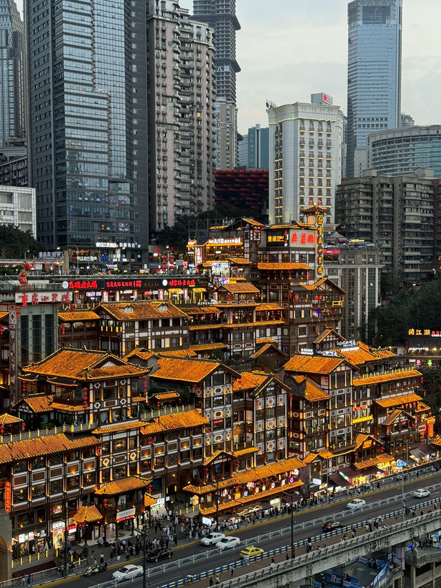 🇨🇳 Glow of History: Discover the Magic of Hongya Cave in Chongqing 