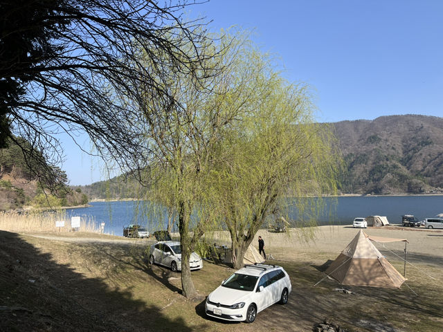 Lake Saiko 