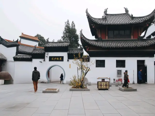 Duplex Kwan-Yin 우한, 중국
