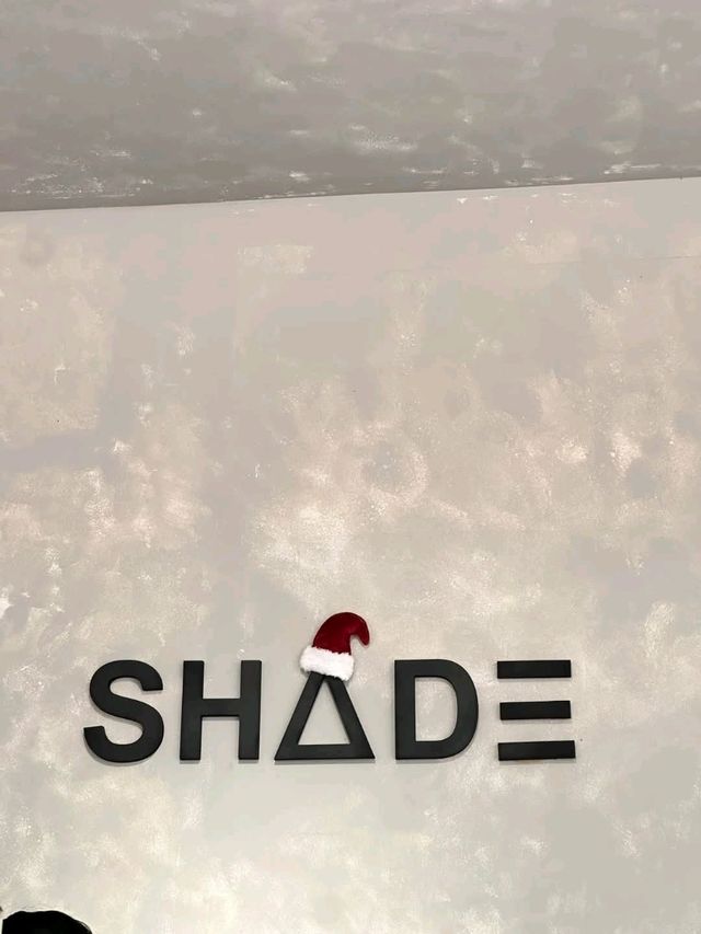 SHADE IN THE WOODS | 