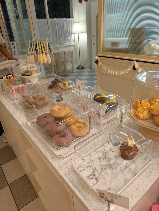The Cutest Bakery Café in Korea