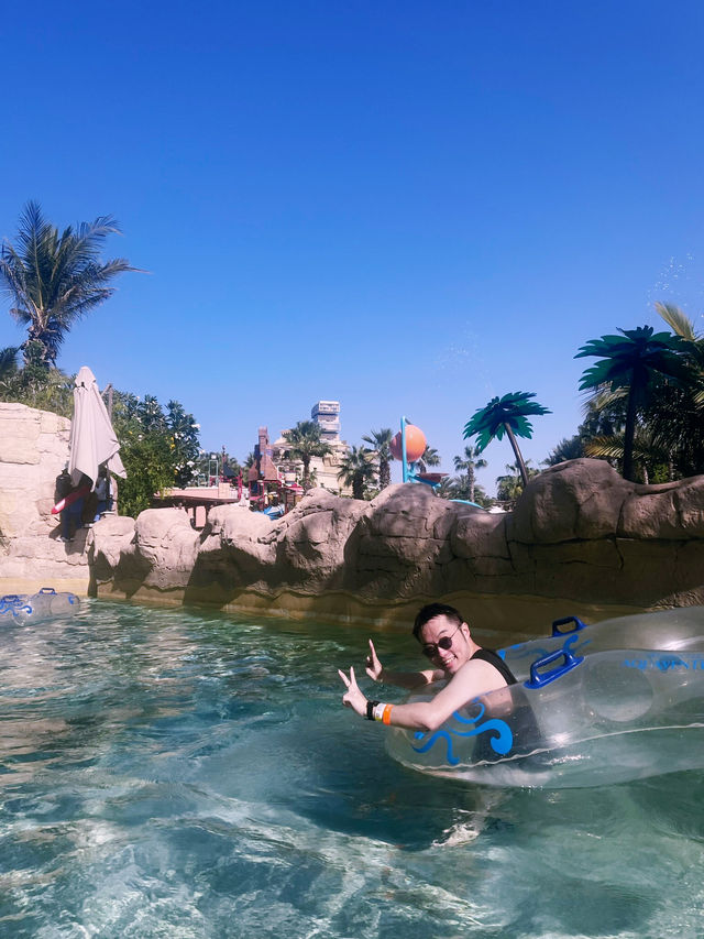 World’s BIGGEST - Aquaventure Park in Atlantis The Palm 