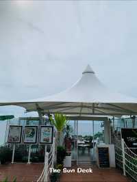 5 คาเฟ่ริมทะเลภูเก็ต วิวหลักล้านแบบไม่อยากกลับ!!!