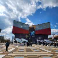 Osaka Aquarium Kaiyukan (海遊館) – One of the World’s Best Aquariums
