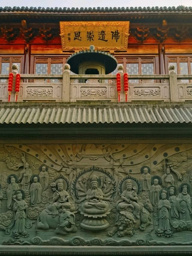 NanshanGu Temple: A Flourishing Ancient Sanctuary