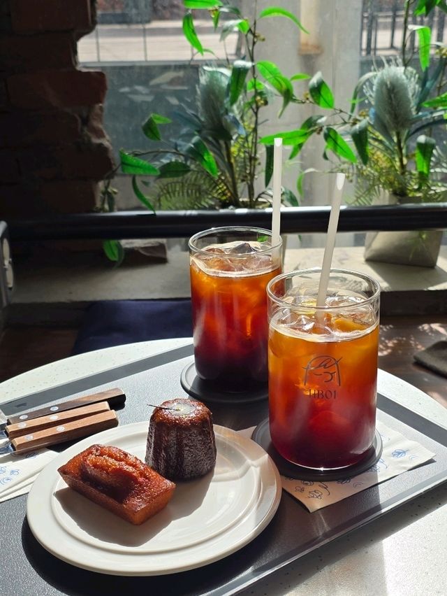 🧁신흥시장 골목에 숨어 있는 루프탑 카페🧁