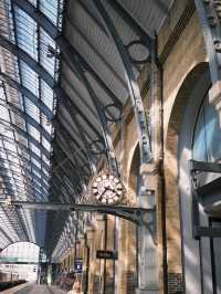 🚆 Exploring King’s Cross Like a Pro! ✨