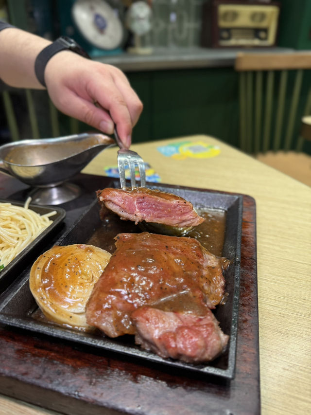 香港情懷．人氣老字號車仔麵店