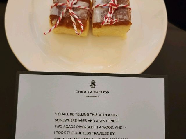クアラルンプールの最高級ホテル「The Ritz-Carlton, Kuala Lumpur」で優雅な滞在を