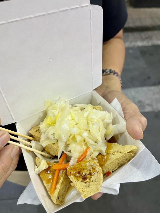 Taipei never disappoints : Morning & Night Market 🛍️🥢