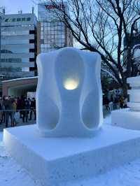 北海道　札幌観光　2025さっぽろ雪まつり　北海道道庁の雪像に圧倒されたぞ！