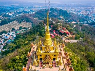 Wat Khiriwong, Nakhon Sawan