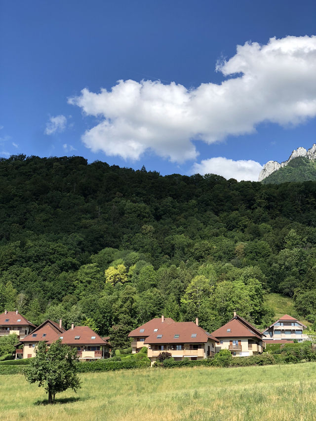 🏞️ 안시, 알프스의 보석