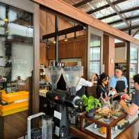 Nice vibe with some great decor