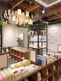 부산역 근처 복합문화공간 “창비부산”📚