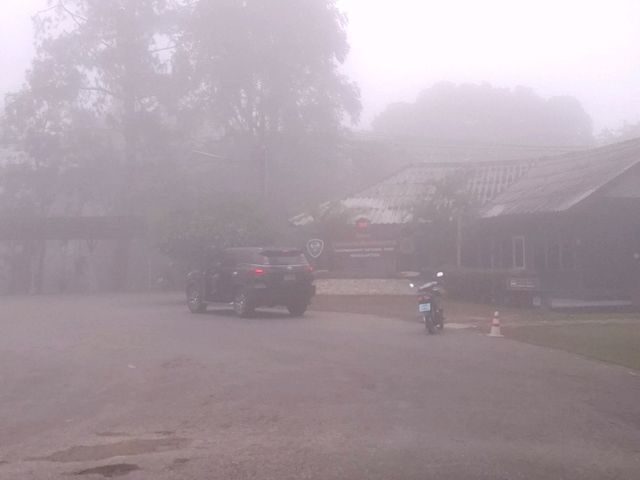 ไปขึ้นเขา ที่อุนทยานตากสินมหานาร
