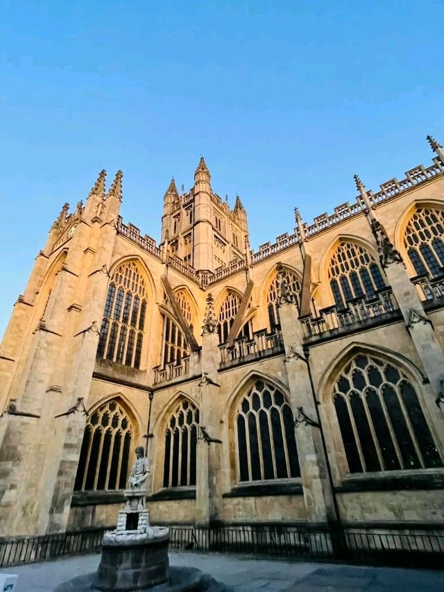 Soaking in Serenity: My Bath Trip to England’s Historic Spa City