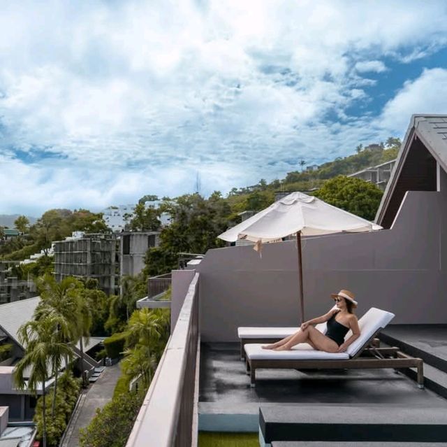 Hyatt Regency Phuket โรงแรมหรูที่ตั้งอยู่บนเนินเขา