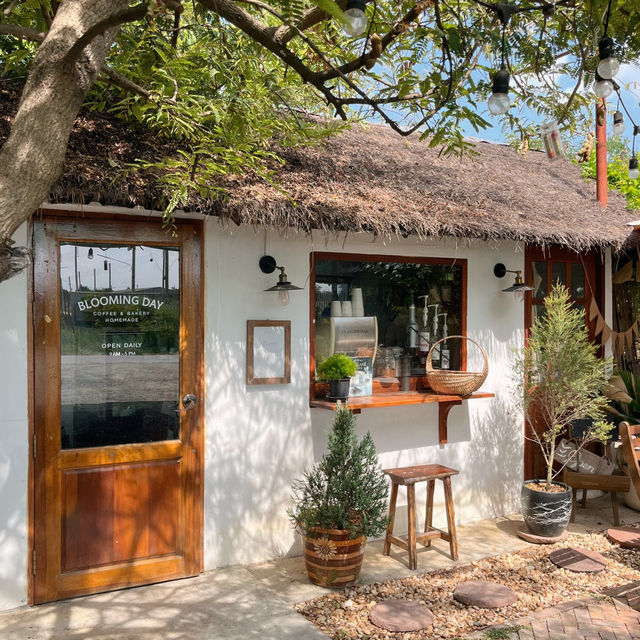 คาเฟ่เล็กๆที่น่ารัก 🧺 #สุพรรณบุรี