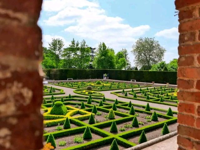 Hanbury Hall: A Perfect Blend of History, Art, and English Charm