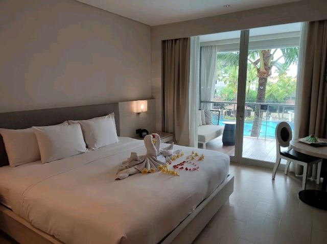 “The Stones Hotel – Legian Bali:The Urban Oasis of Bali’s Vibrant Coastline”