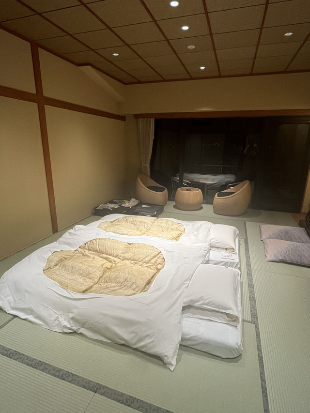 秀峰閣住宿全攻略：房型介紹、懷石料理、早餐細節一次看