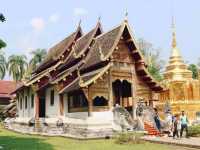 วัดพระสิงห์วรมหาวิหาร พระอารามหลวงชั้นเอก