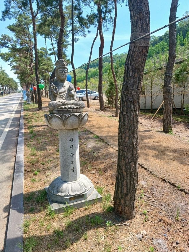 구경거리가 가득한 특별한 사찰, 만불사
