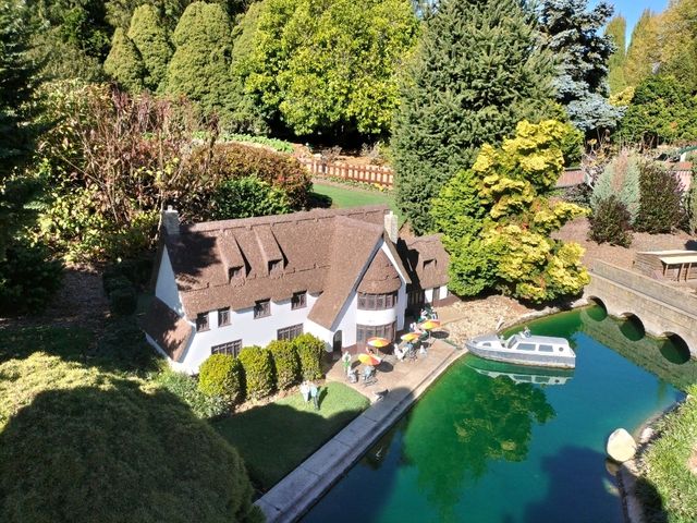 🏡Cockington Green Part 1🏡