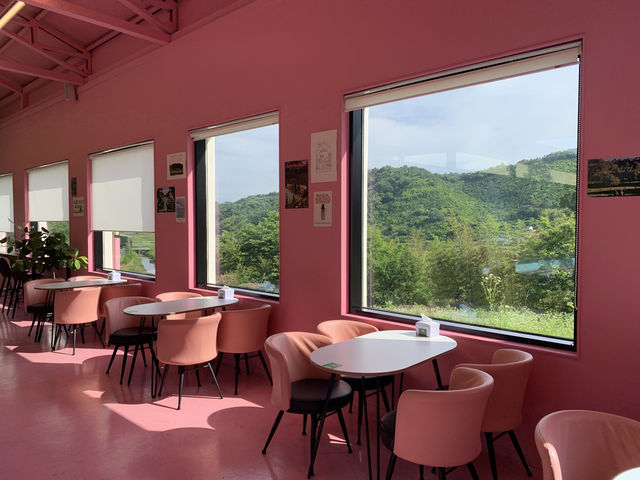 🌸핑크빛 동화 속 하루, 카페 랄콜에서 힐링 타임🎀