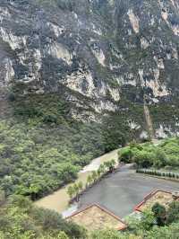 SHANGRI-LA | Balagezong Grand Canyon (Shangri-La Grand Canyon)