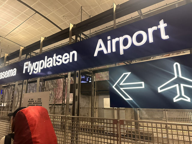 【ヘルシンキ中央駅→空港｜電車1本でスムーズに移動】