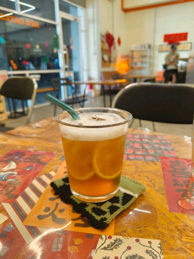 A Delicious Pause in the City