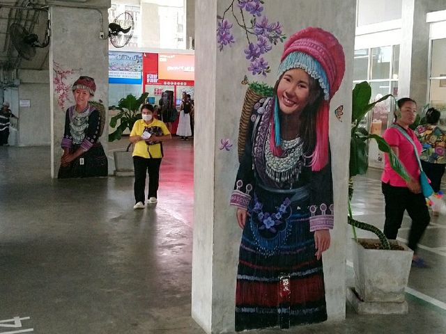 ชมงานศิลปะ @Downtown Gallery เชียงราย