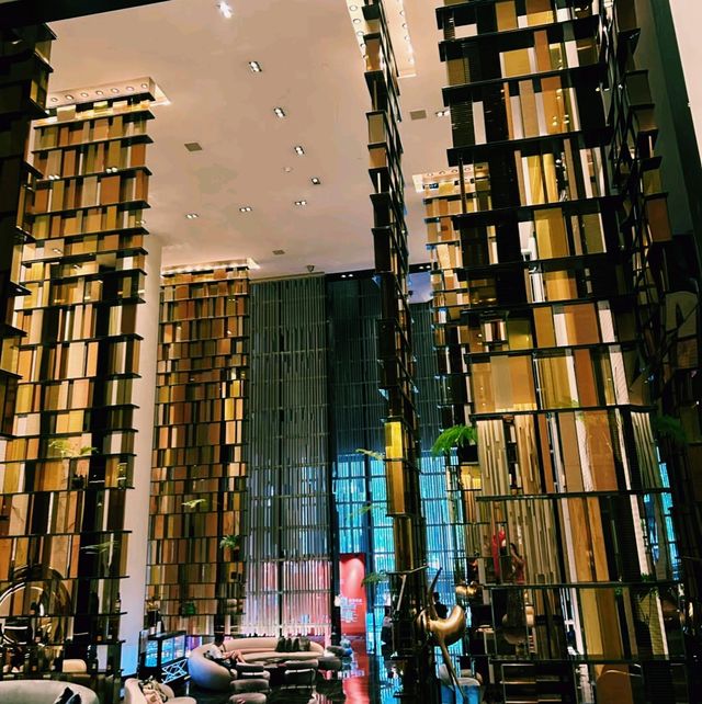 廣州奢華無邊際泳池酒店推薦：廣州W酒店